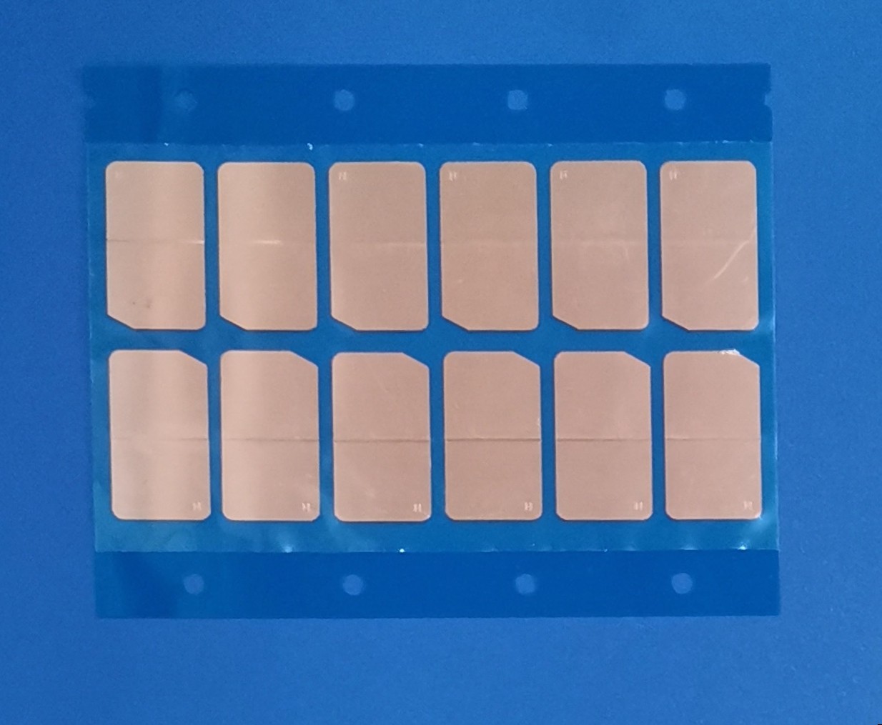 精密模切品-导热散热垫片，铜箔胶带、硅胶、硅胶与铜箔的复合材料等，厚度......